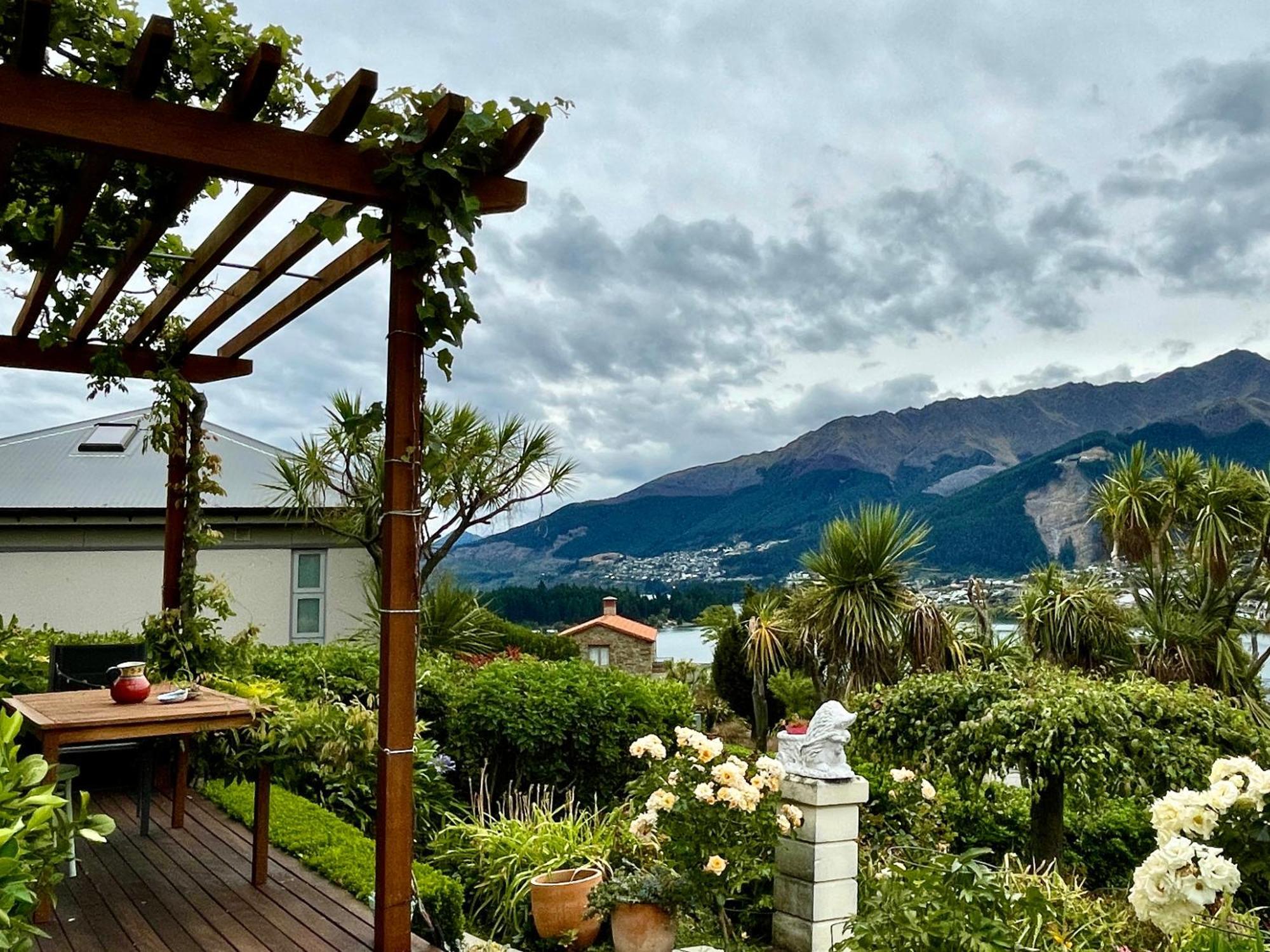 Kelvin Garden Villa Queenstown Exterior photo